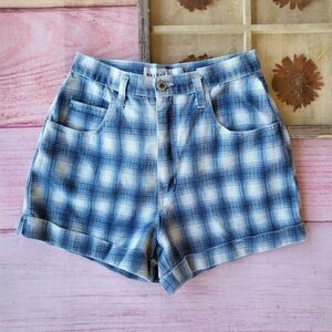 Vintage 90s Anchor Blue Plaid Flannel High Waist Mom Shorts‎ 9/10